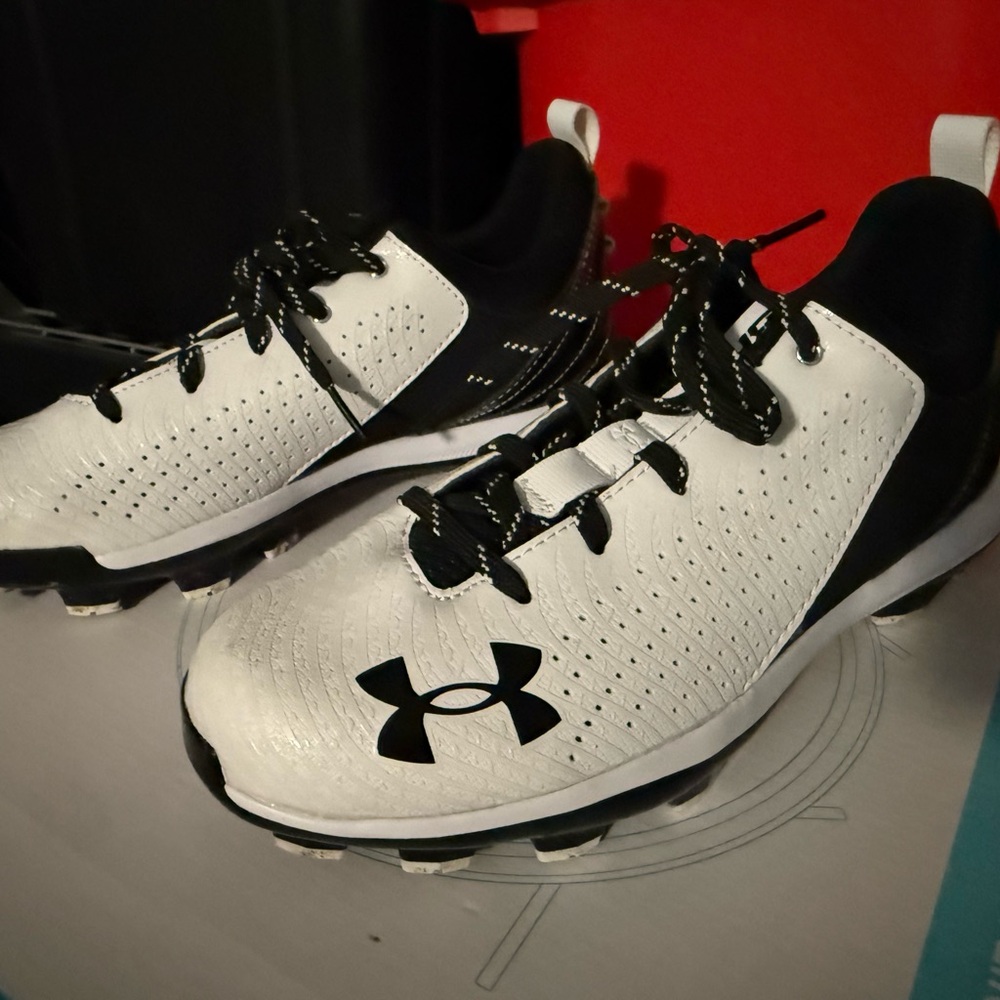 Bryce Harper Under Armour Black and White Baseball Cleats